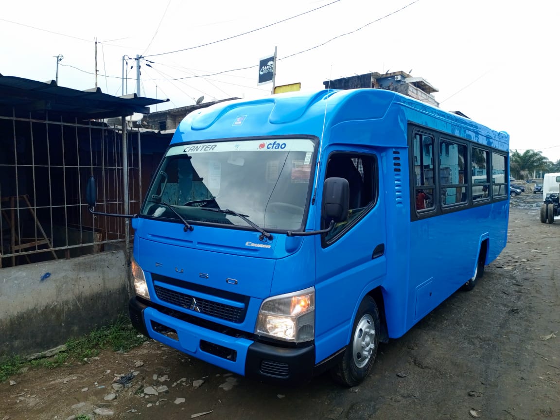 Mini-bus 34 places
